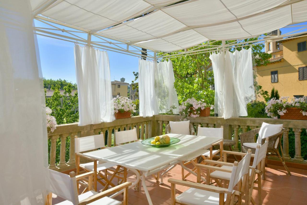 Villa Carlotta Con Piscina Lari Exteriér fotografie