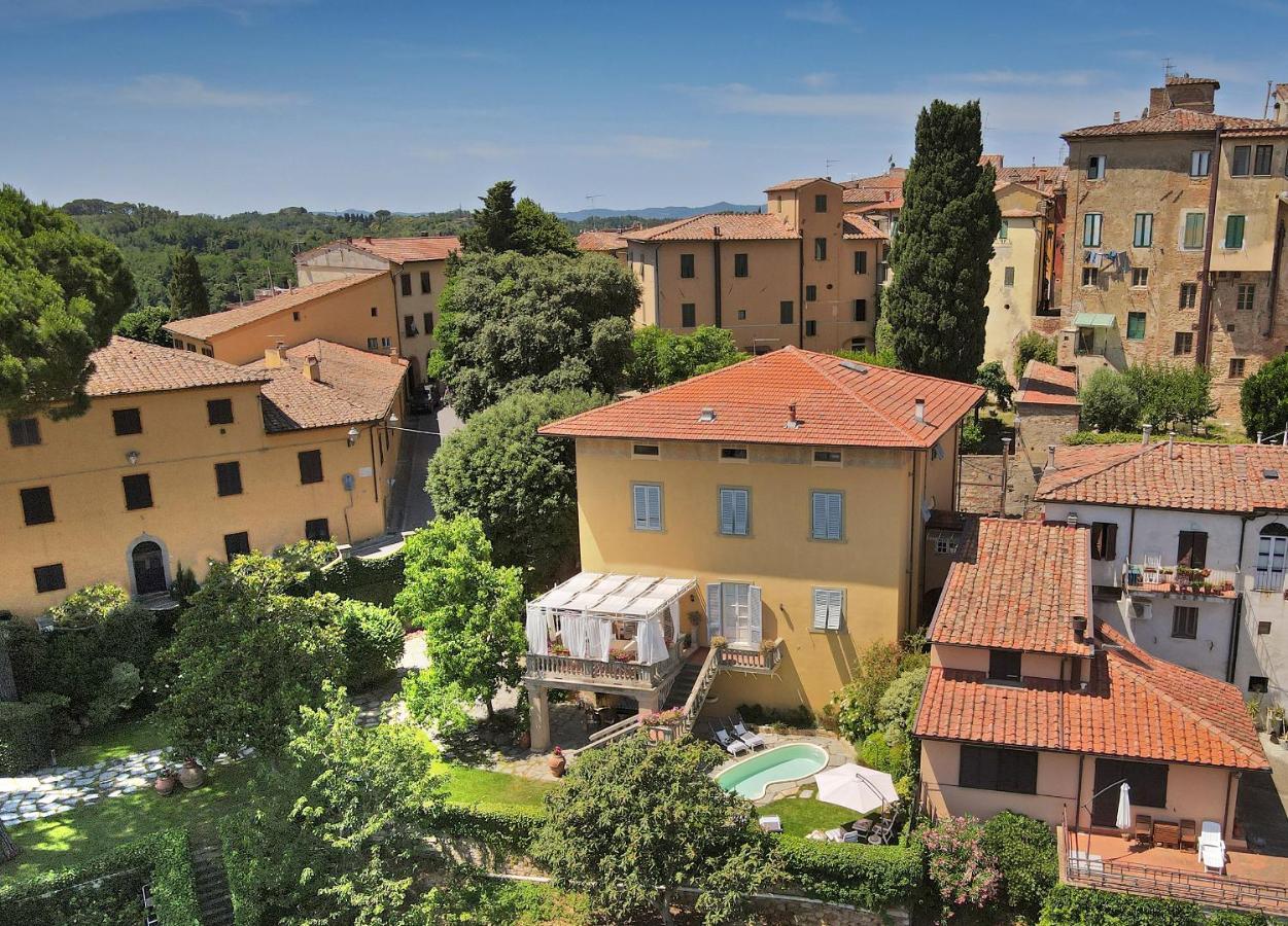 Villa Carlotta Con Piscina Lari Exteriér fotografie
